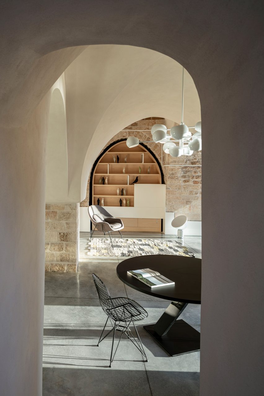 Old Jaffa House 4 by Pitsou Kedem
