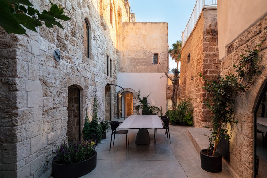 Old Jaffa House 4 by Pitsou Kedem