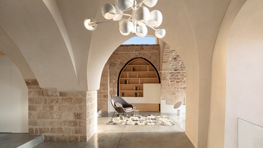 Old Jaffa House 4 by Pitsou Kedem