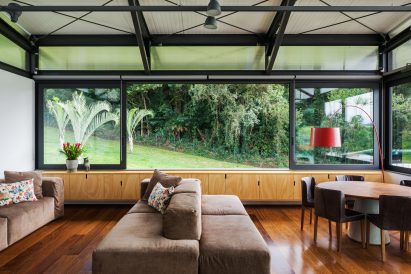 Piracaia Residence by Nitsche Arquitetos