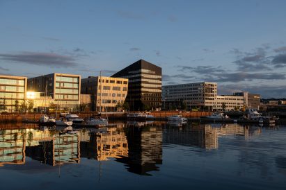 Powerhouse Brattørkaia sustainable office building in Tronheim by Snøhetta
