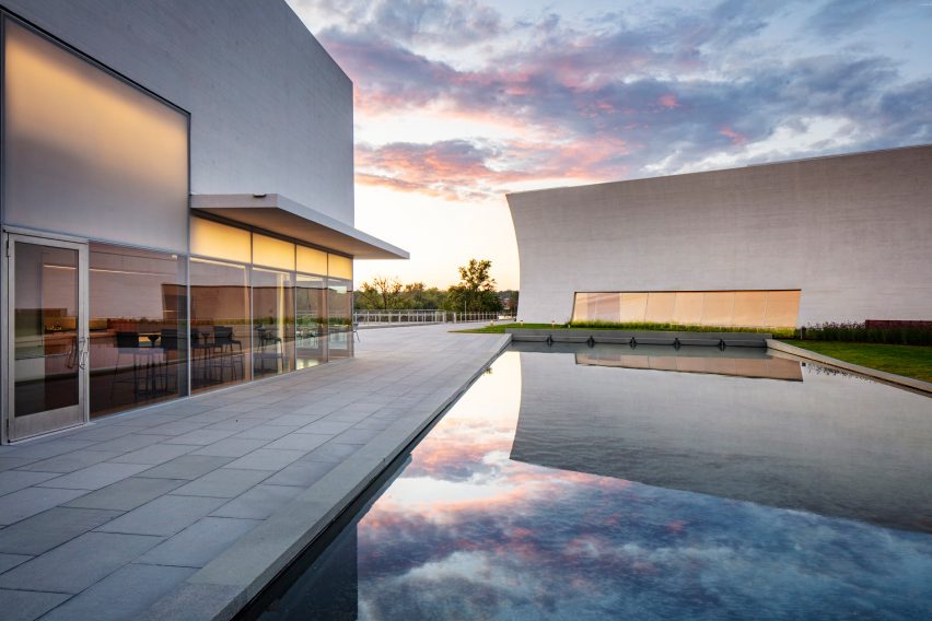 REACH at the Kennedy Center for Performing Arts by Steven Holl Architects