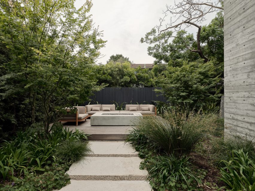 Sanctuary House by Feldman Architecture