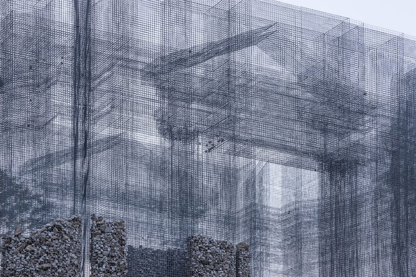 Simbiosi by Edoardo Tresoldi in Arte Sella