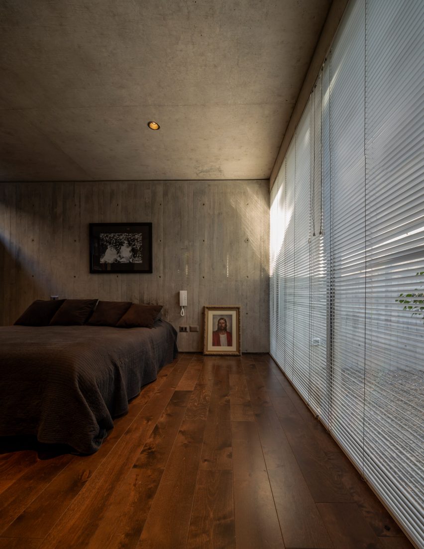Skylight House by Rodolfo Cañas