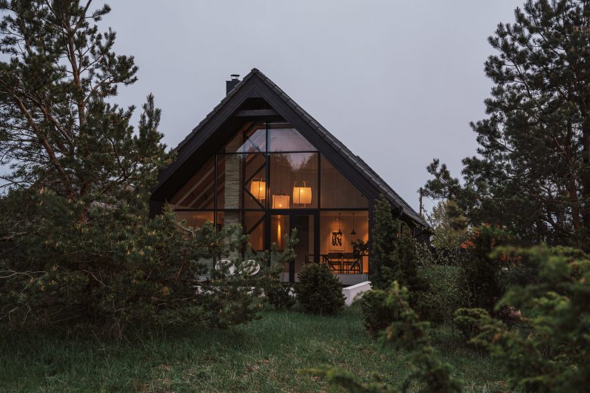 Summer House by Hanna Kartis