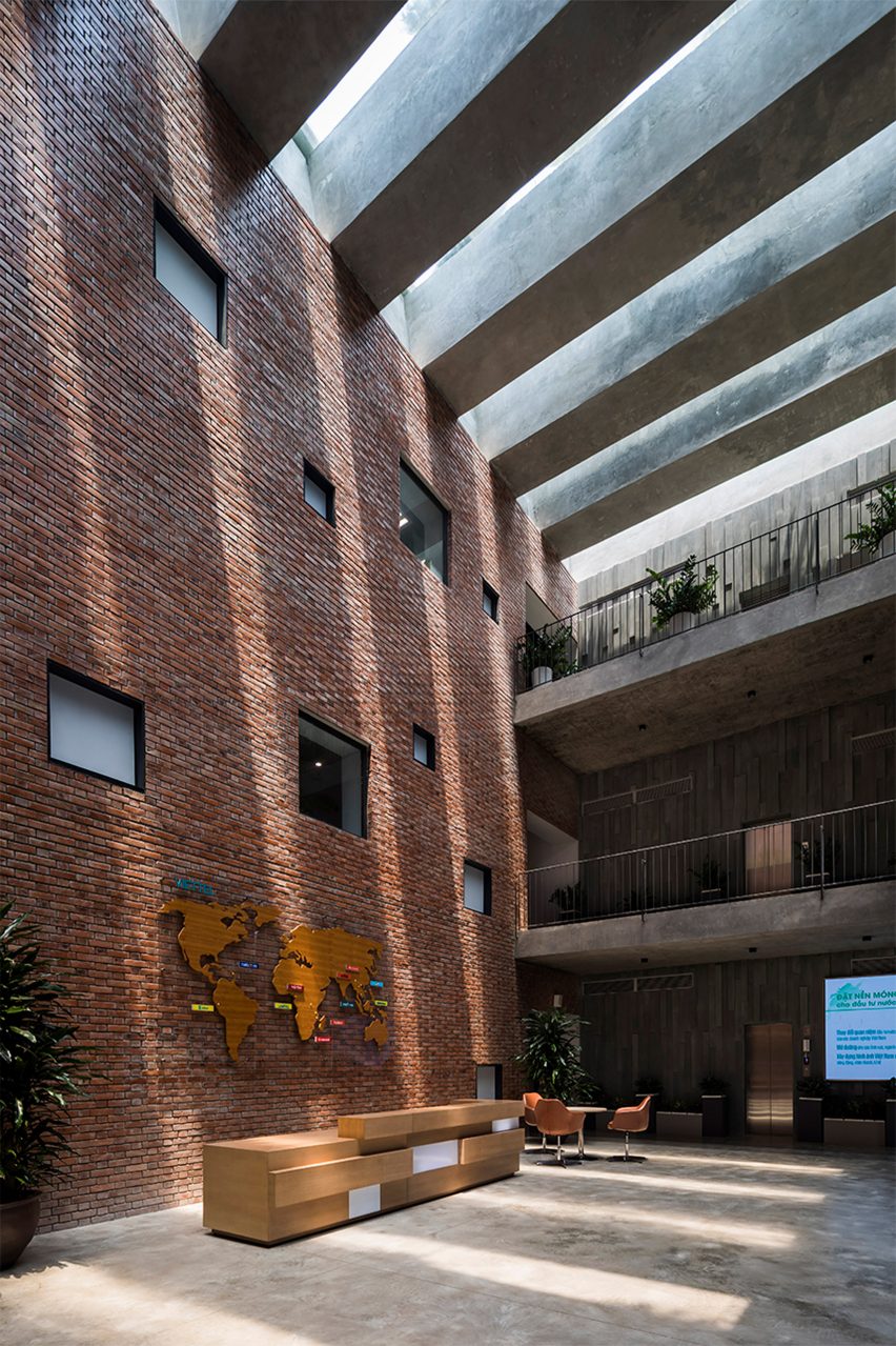 Viettel Academy Education Centre by Vo Trang Nghia Architects