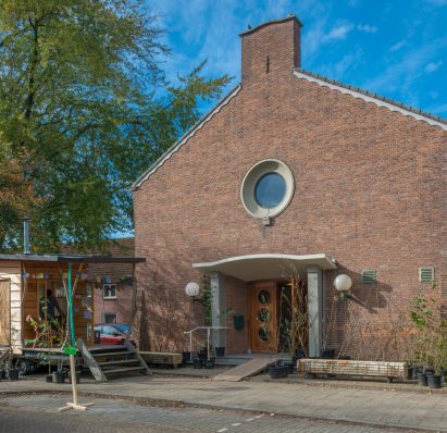 Stormwood benches Atelier NL
