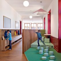 Learning Spaces ZMIK