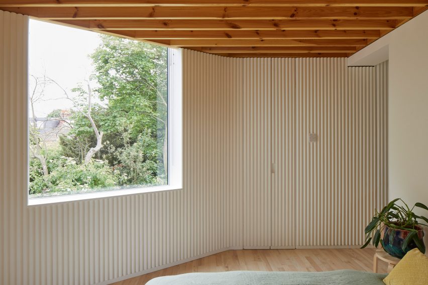 Ash House by R2 Studio Architects