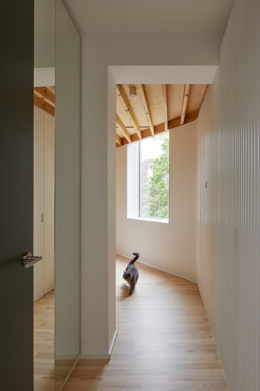 Ash House by R2 Studio Architects