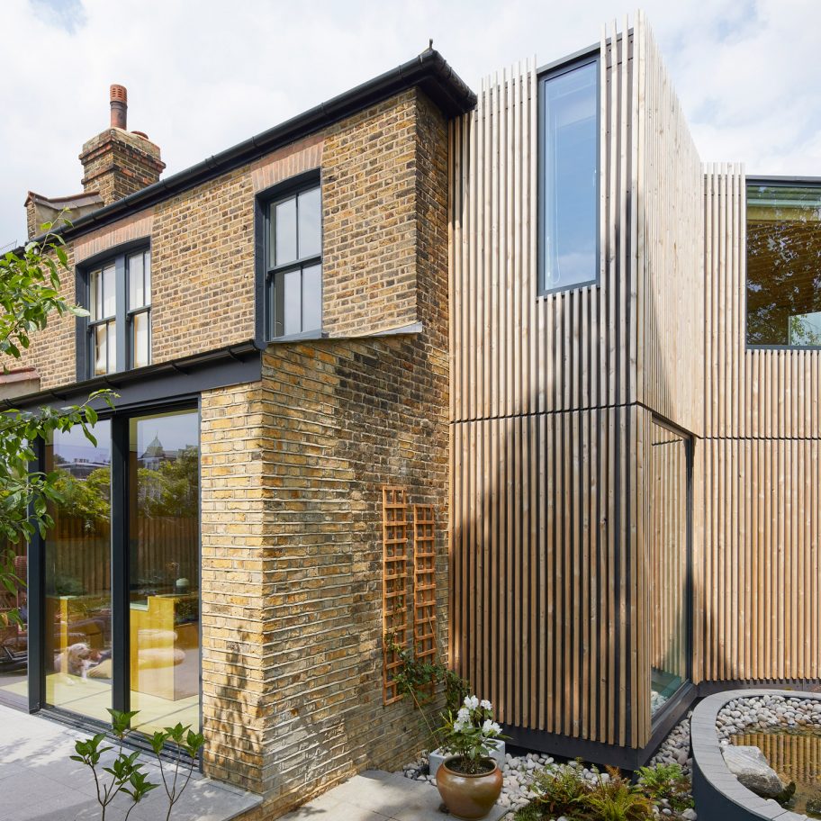 Ash House by R2 Studio Architects