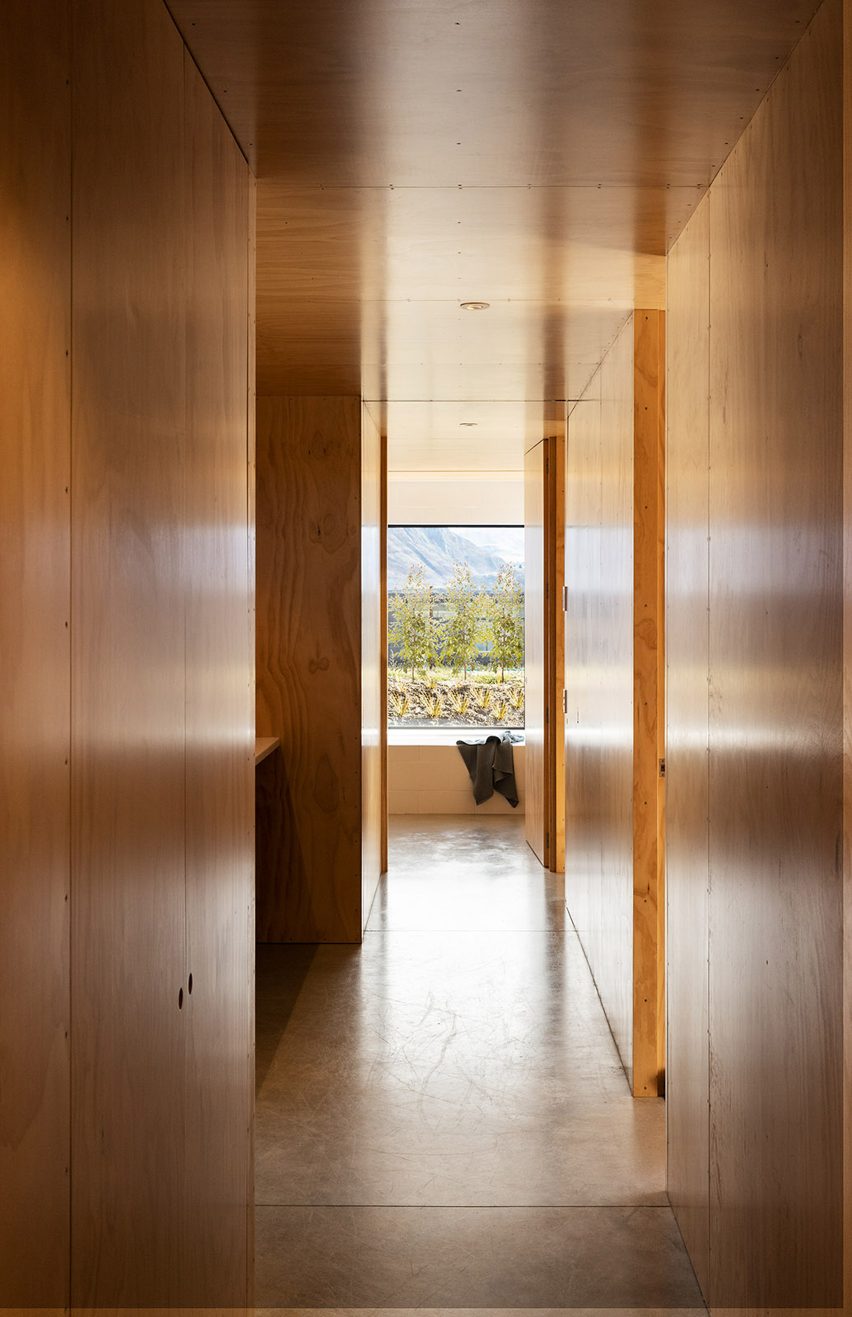 Avalanche House by Intuitive Architects in New Zealand