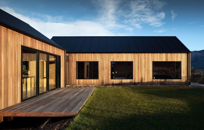 Avalanche House by Intuitive Architects in New Zealand