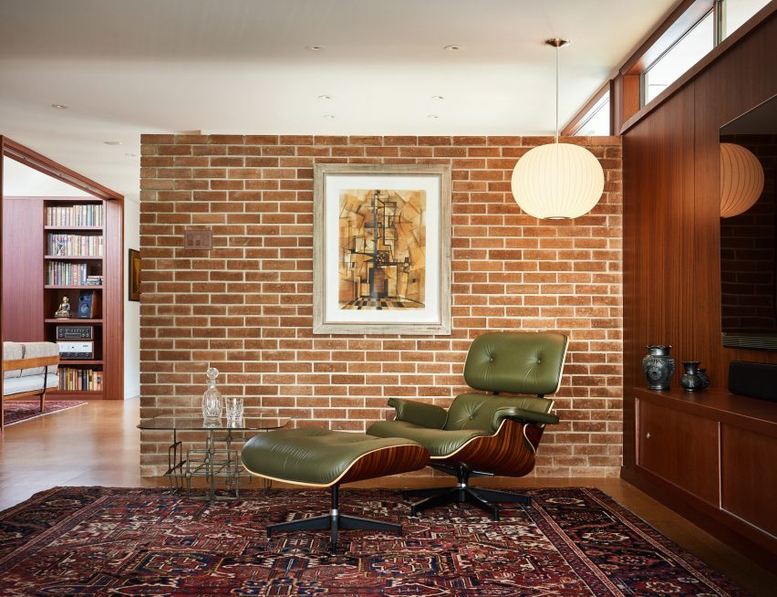 Balcones Residence by Clayton and Little
