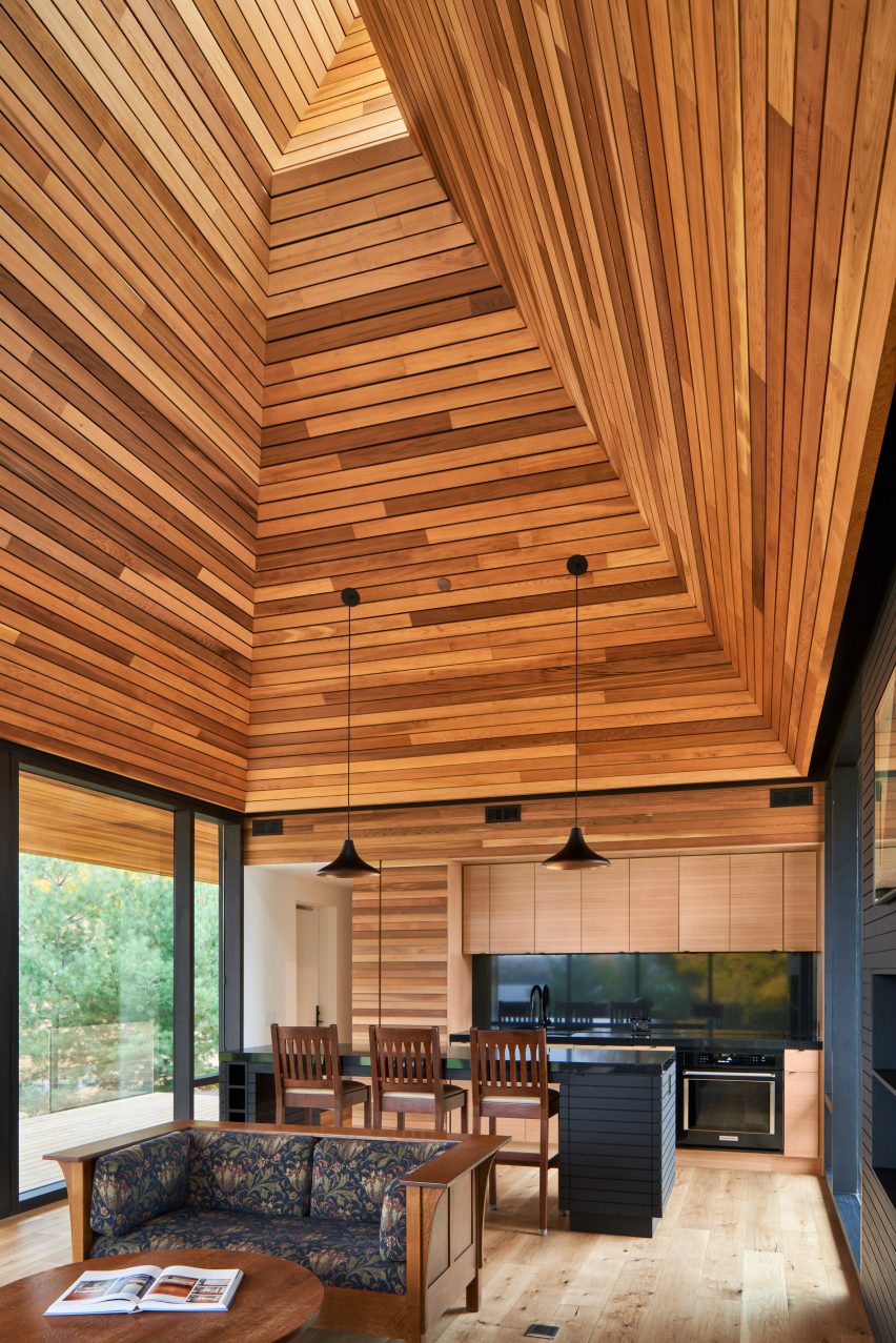 Bigwin Island by MacKay Lyons and Sweetapple