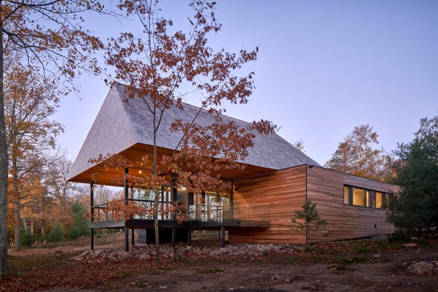 Bigwin Island by MacKay Lyons and Sweetapple