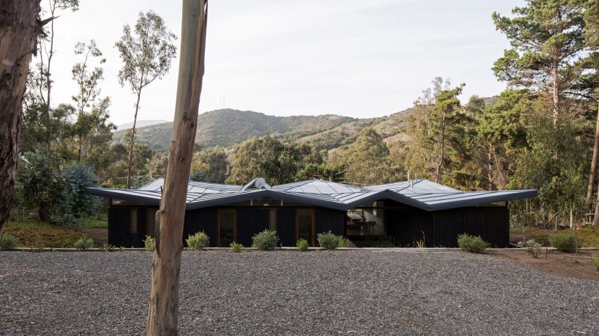 BL House by Mas Fernandez Arquitectos
