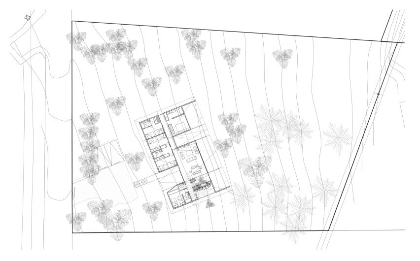BL House by Mas Fernandez Arquitectos Site Plan
