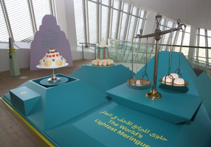 Bompas & Parr produces "world's lightest dessert" weighing just one gram