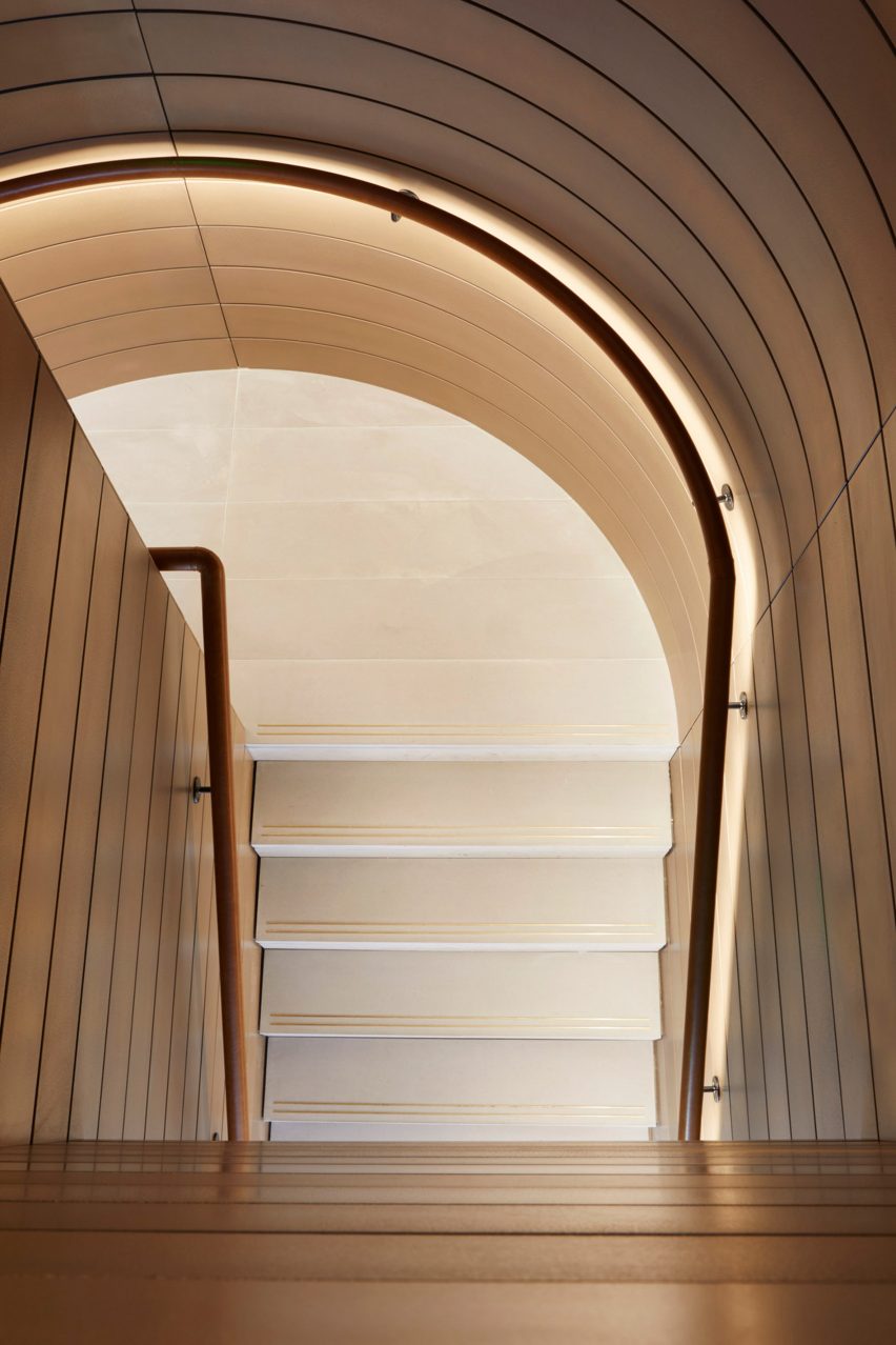 Boulevard theatre by Soda featuring a revolving auditorium