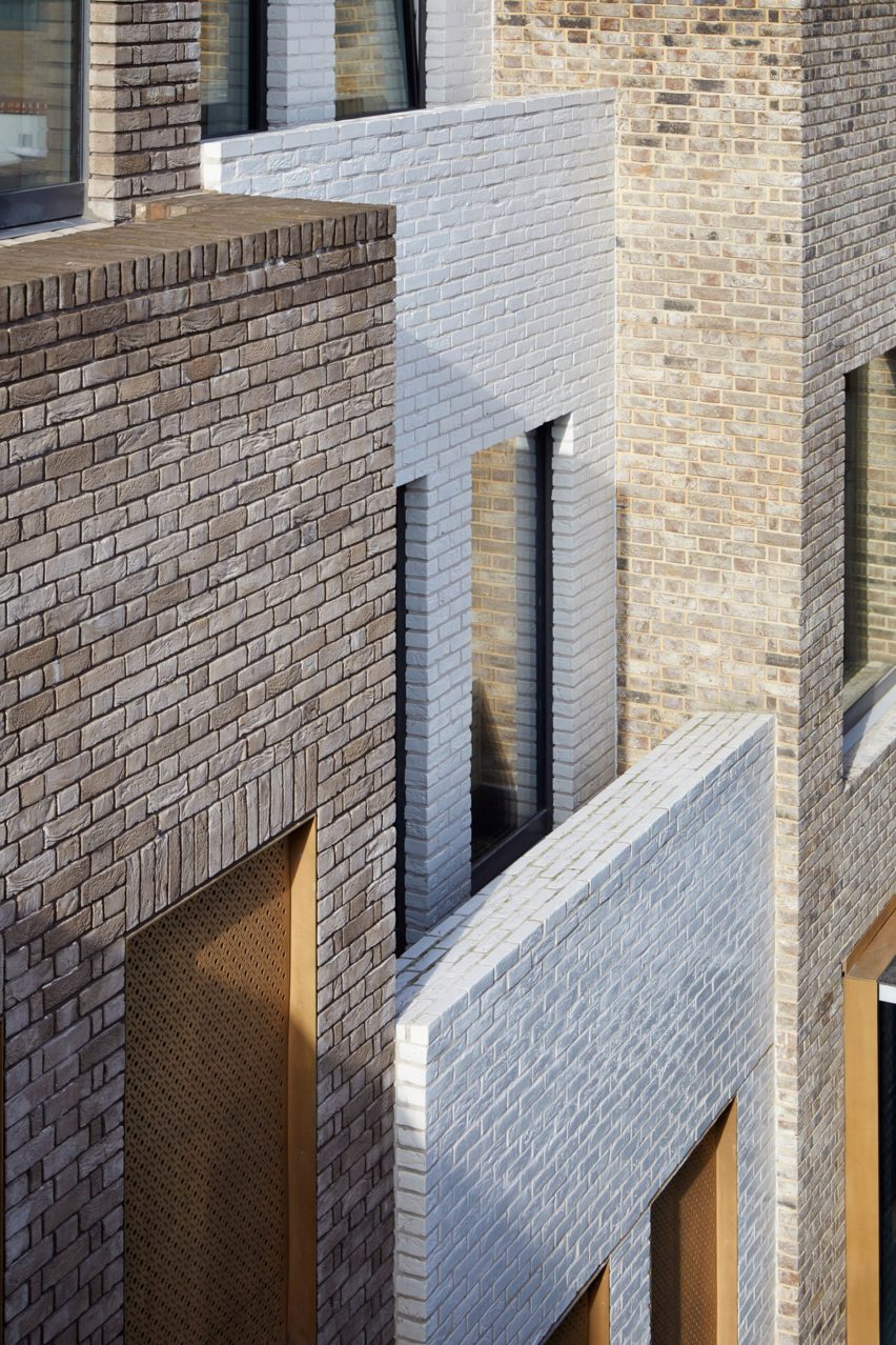 Boulevard theatre by Soda featuring a revolving auditorium