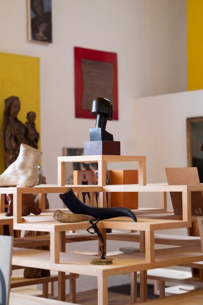 Casa Barragan art by Ago projects and Sala Hars