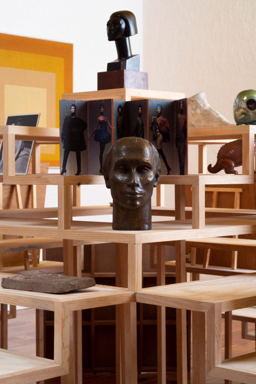 Casa Barragan art by Ago projects and Sala Hars