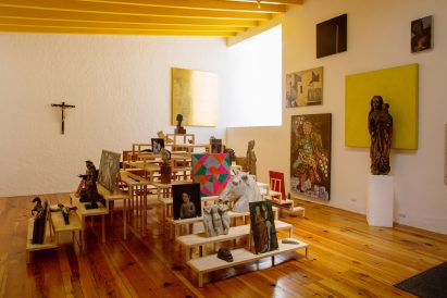 Casa Barragan art by Ago projects and Sala Hars