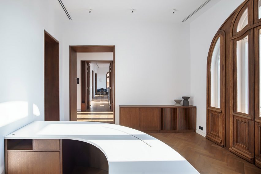 Reception of Casa Popeea boutique hotel by Manea Kella