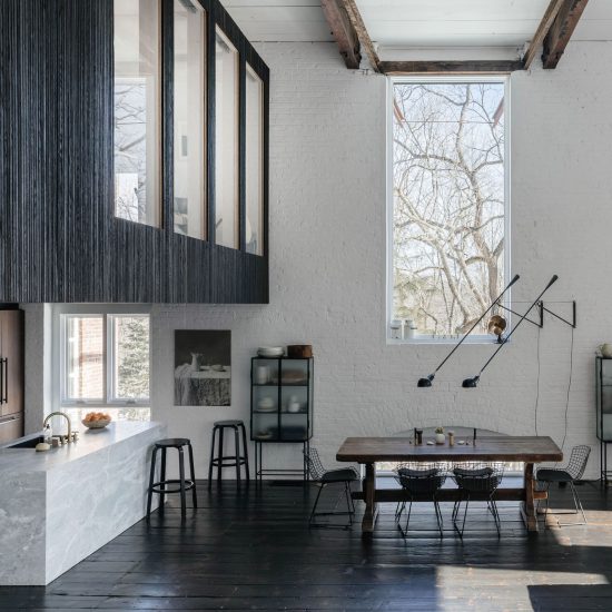 Clover Hill Residence by Ravi Raj