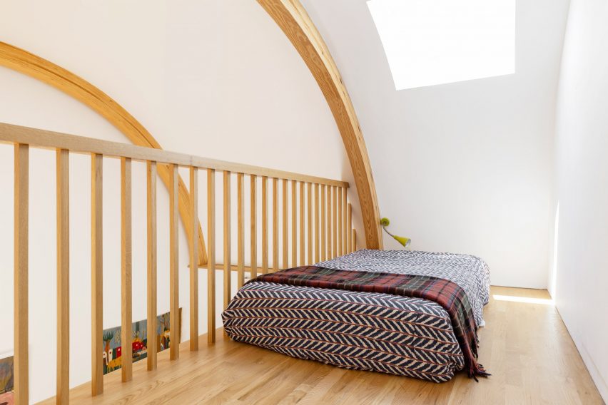 Cocoon by Nea Studio