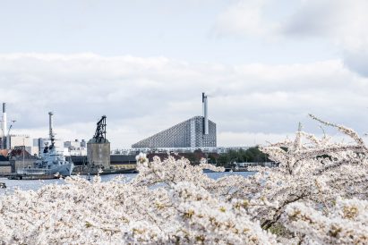 Copenhill waste-to-energy plant and ski slope by BIG in Copenhagen, Denmark