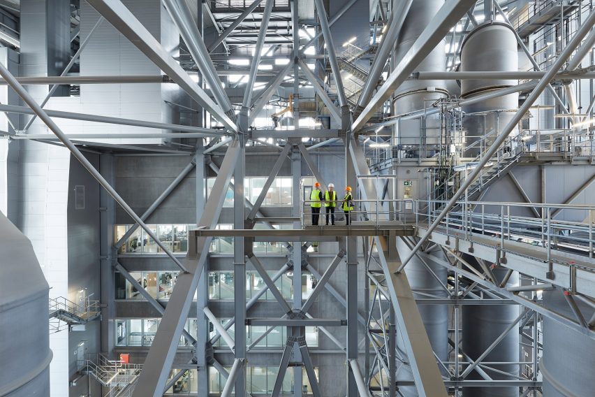 Copenhill waste-to-energy plant and ski slope by BIG in Copenhagen, Denmark