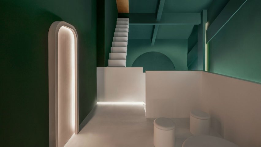 Dream and Maze by Office AIO