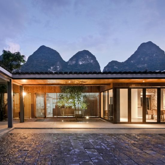XY Yunlu Hotel by Atelier Liu Yuyang
