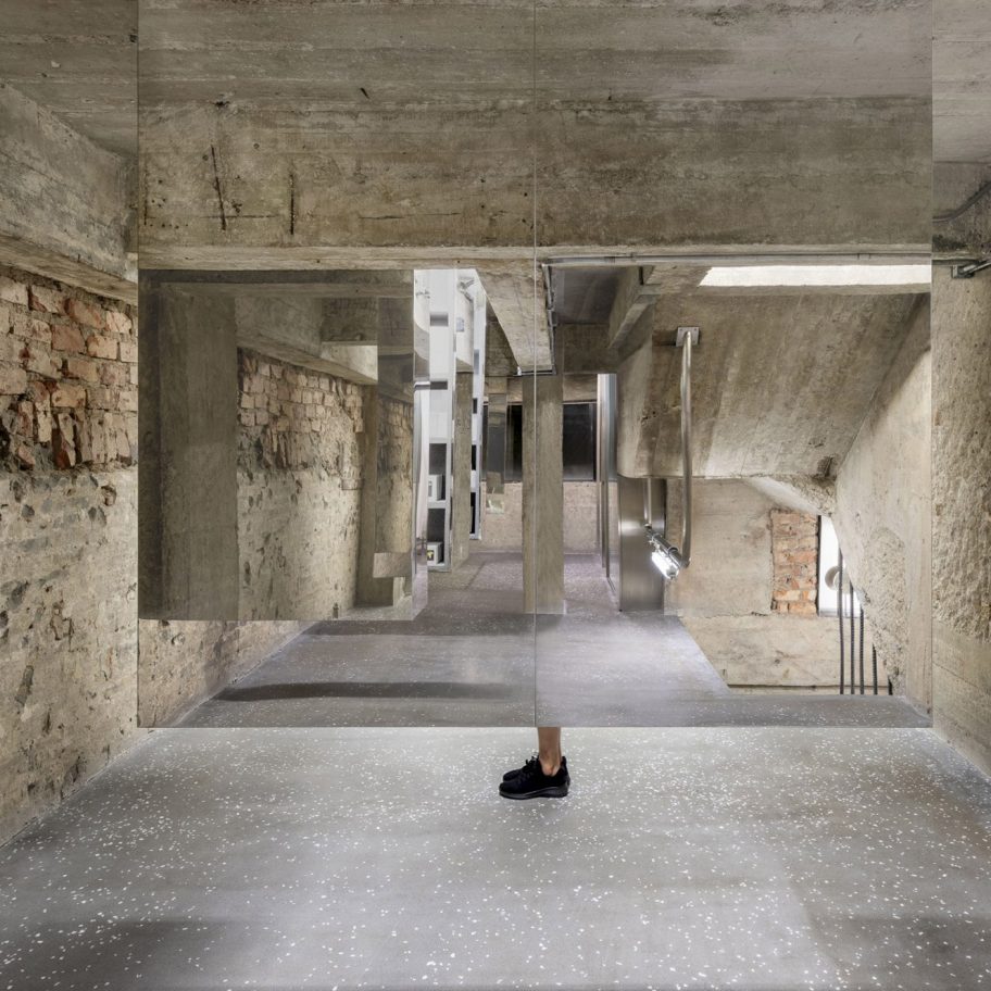 Harmay Hong Kong store designed by Aim Architecture