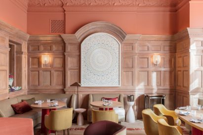 Hélène Darroze at The Connaught restaurant, designed by Pierre Yovanovitch