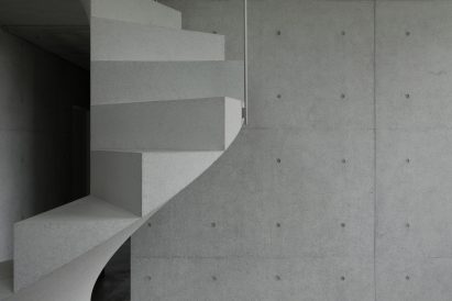 House in Ashiya by Kazunori Fujimoto Architects & Associates