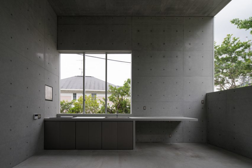 House in Ashiya by Kazunori Fujimoto Architects & Associates