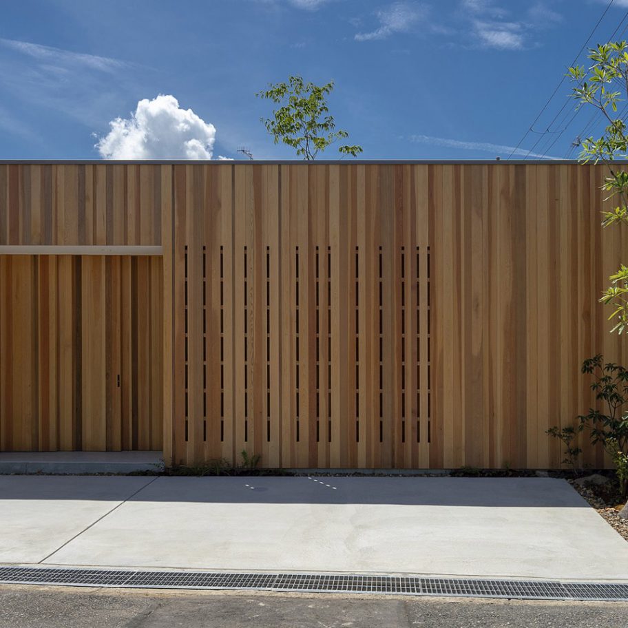 House in Akashi by Arbol