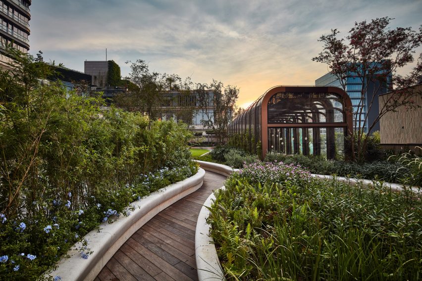 K11 Musea Hong Kong by Kohn Pedersen Fox and team