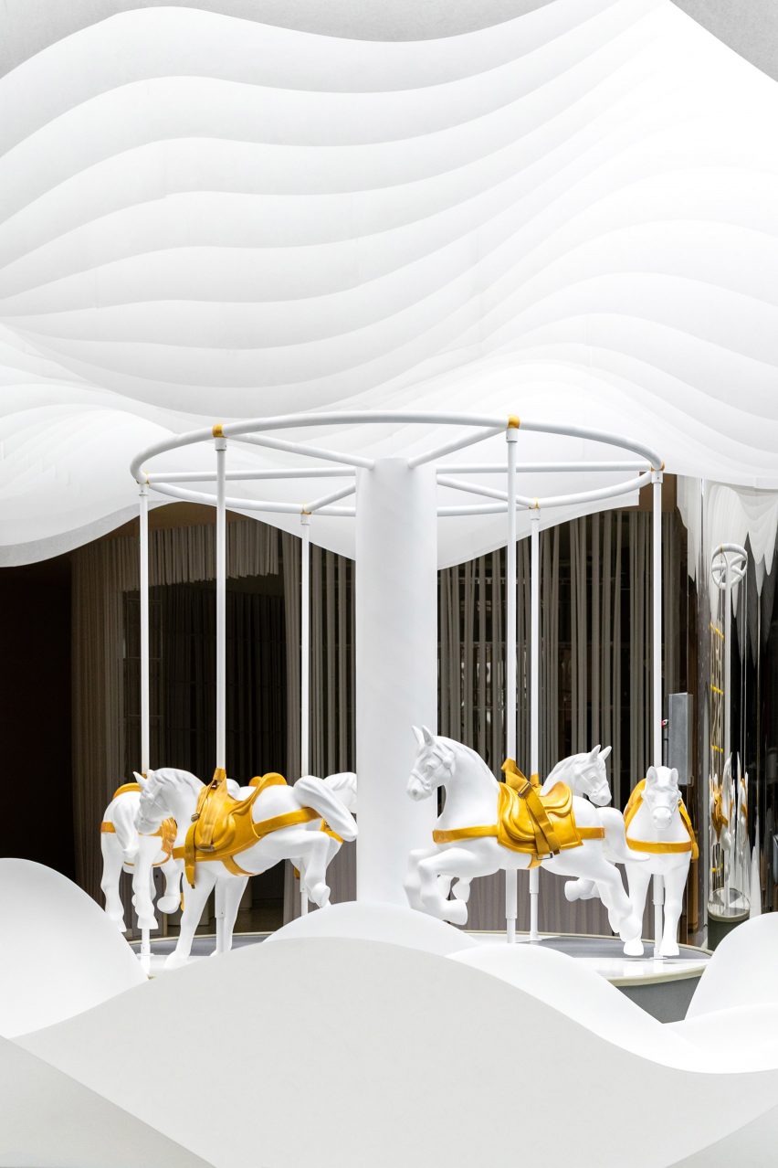 Lolly-Laputan kids cafe, designed by Wutopia Lab