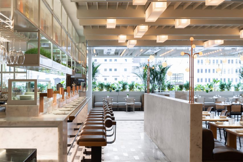 Four Seasons Hotel Montreal by Atelier Zebulon Perron