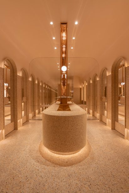 Four Seasons Hotel Montreal by Atelier Zebulon Perron
