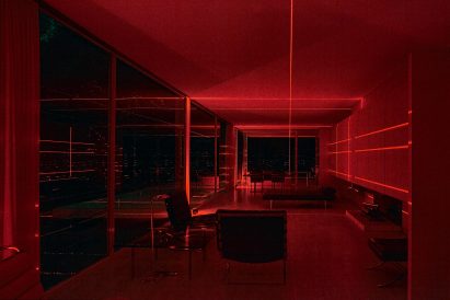 Geometry of Light at Mies van der Rohe's Farnsworth House by Iker Gil and Luftwerk