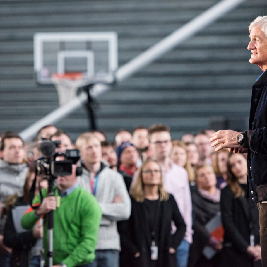 Dyson electric car scraps £2.5 billion electric car project