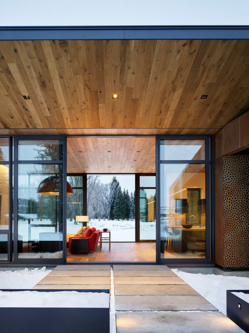 Queen's Lane Pavilion by Carney Logan Burke