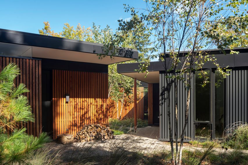 Ravine House by Wheeler Kearns