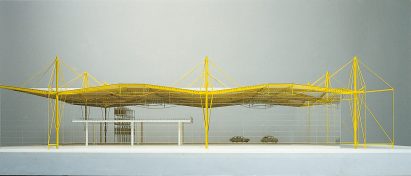 High-tech architecture: Renault Distribution Centre by Norman Foster